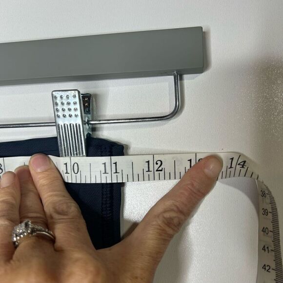 Lululemon Sweaty Endeavor Tights Mesh Inkwell Navy Blue - Picture 8 of 12